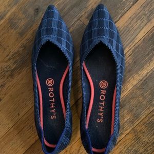 ROTHY’S blue plaid points size 9